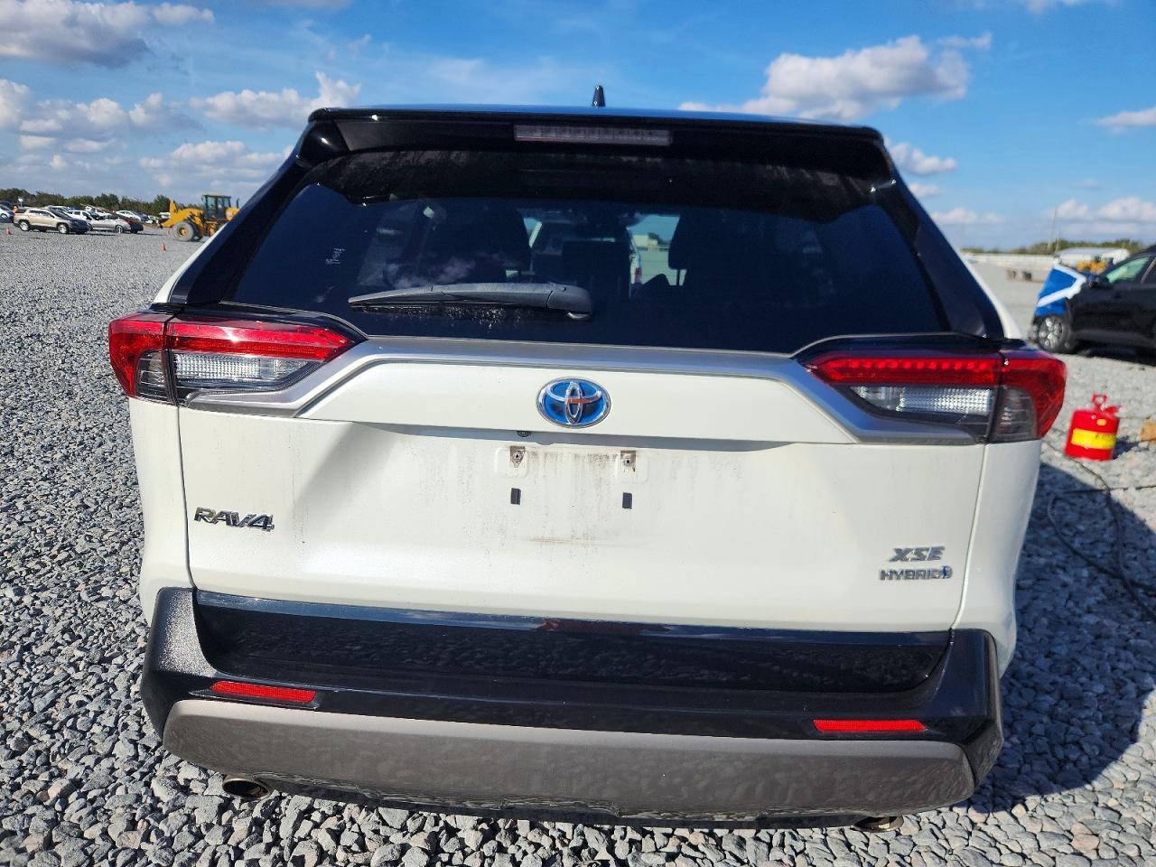 2022 Toyota Rav4 Hybrid Xse - Фото 6