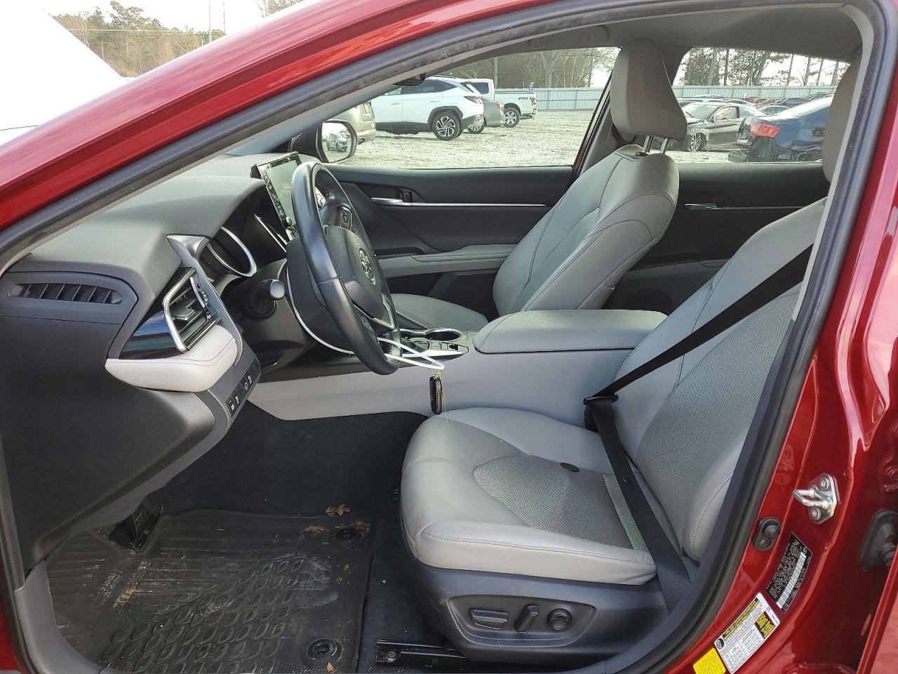 2022 Toyota Camry Xle - Фото 7