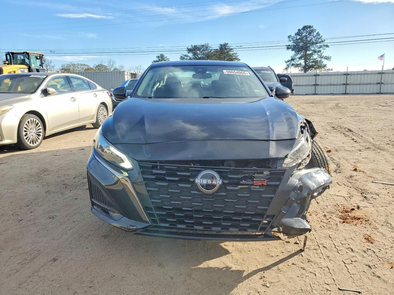 2024 Nissan Altima Sr - Фото 5