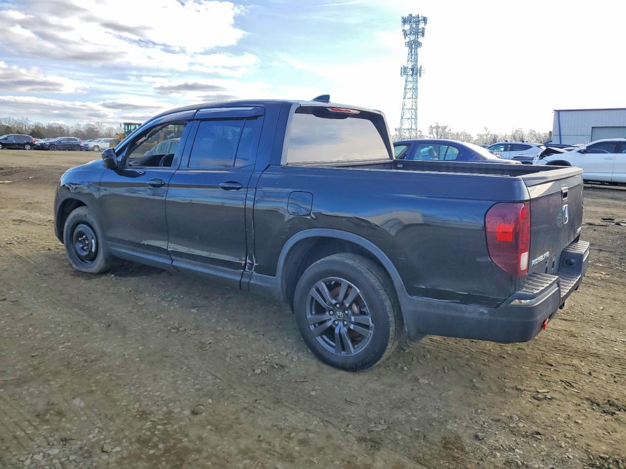 2017 Honda Ridgeline Sport - Image 2