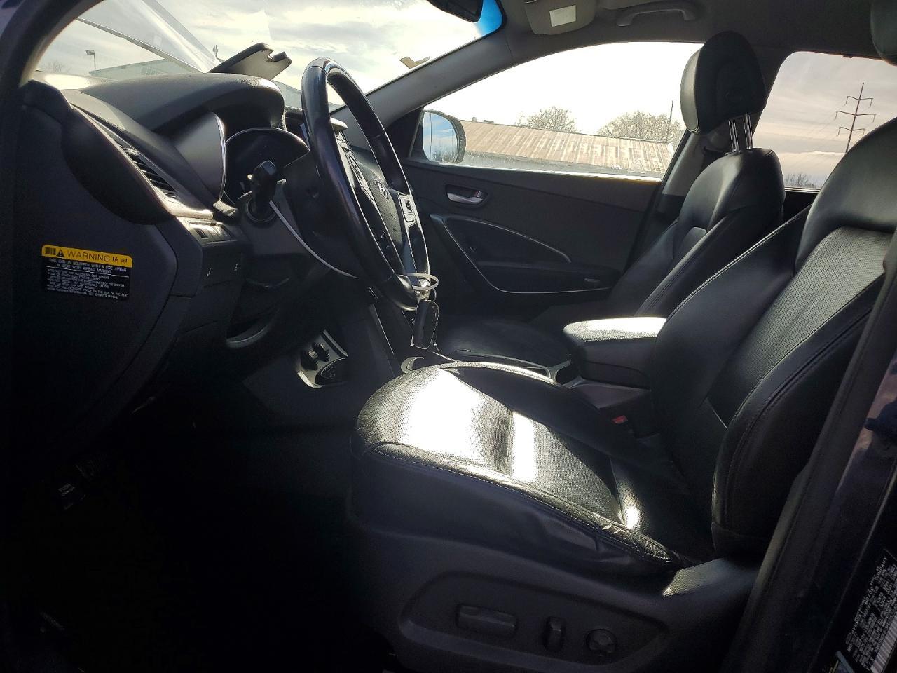 2017 Hyundai Santa Fe Se - Image 7