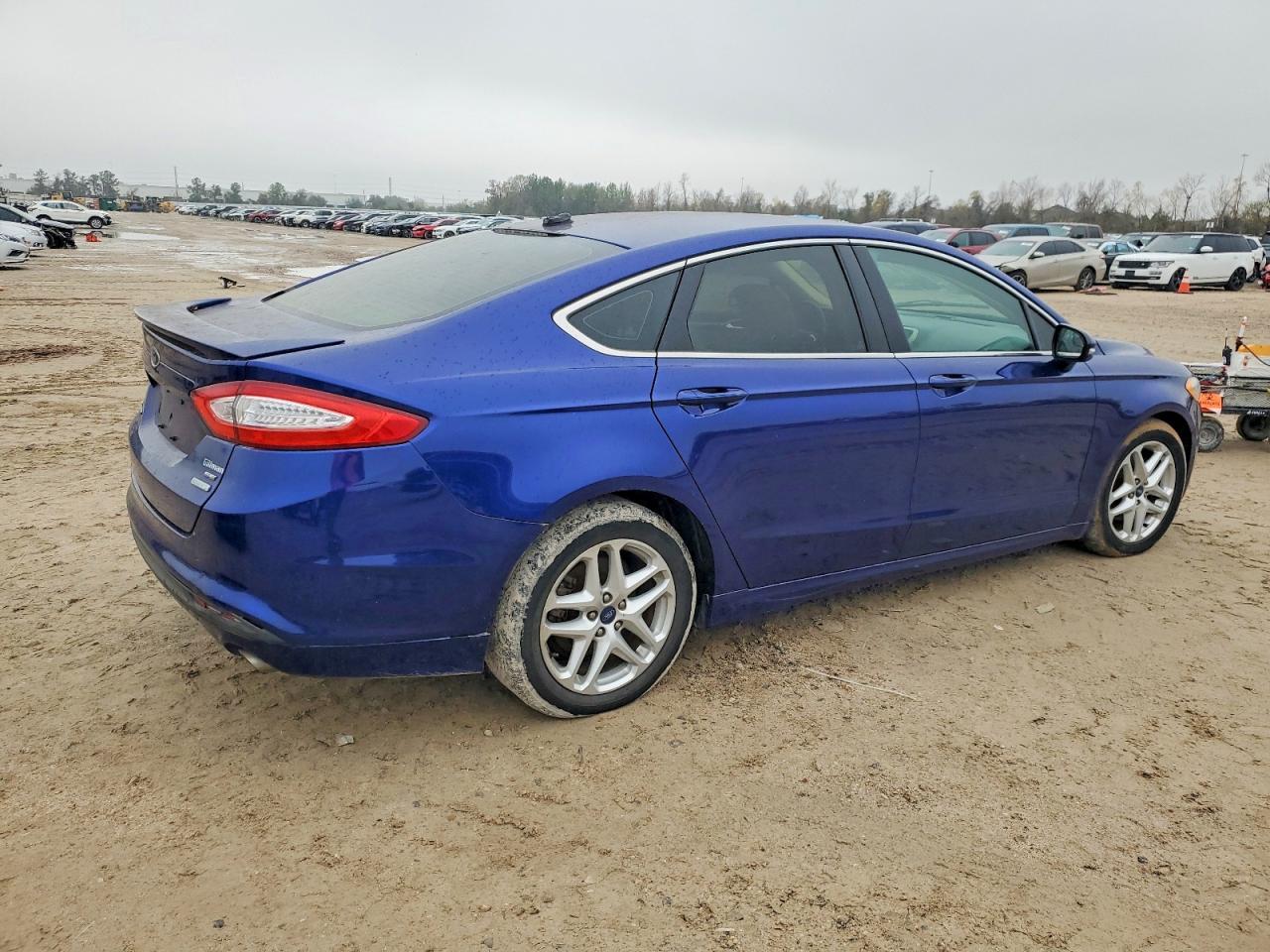 2013 Ford Fusion Se - Image 3