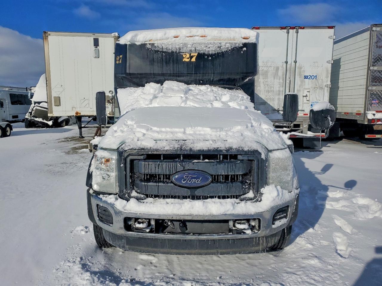 2013 Ford F550 Super Duty - Фото 5