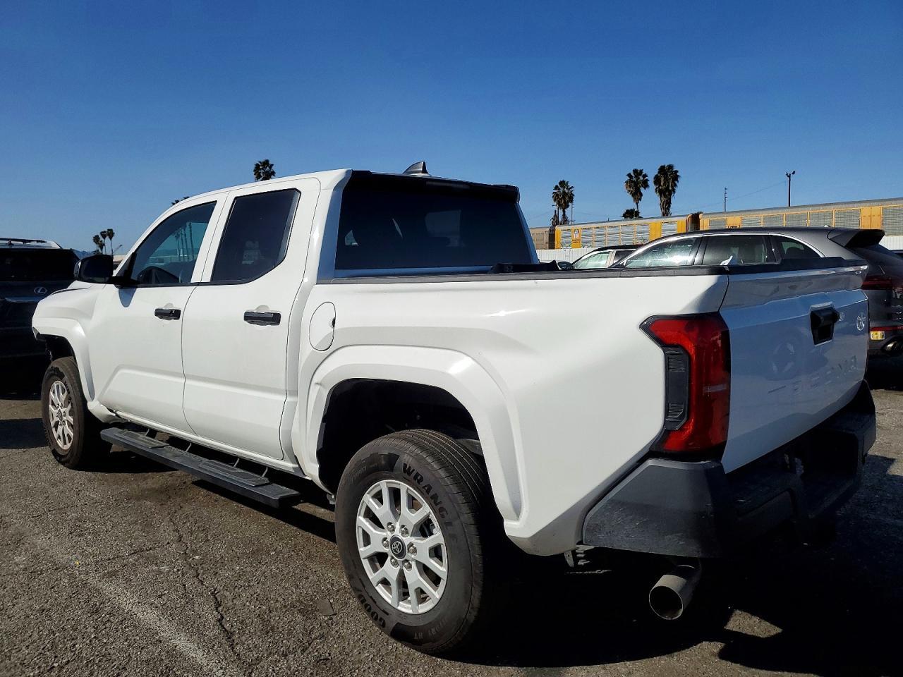 2025 Toyota Tacoma Double Cab - Фото 2