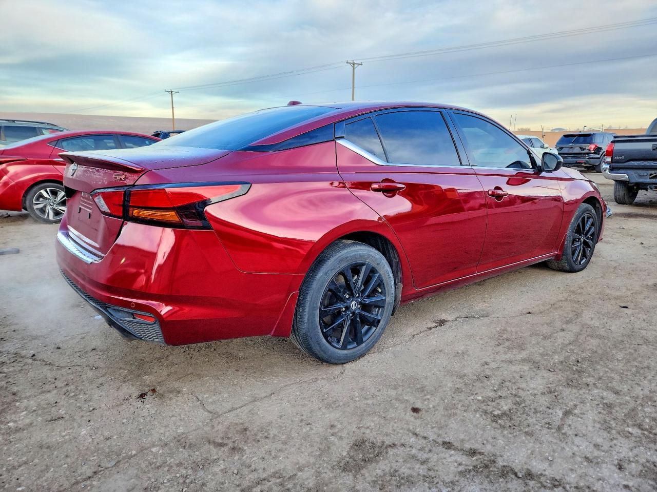 2023 Nissan Altima Sr - Image 3