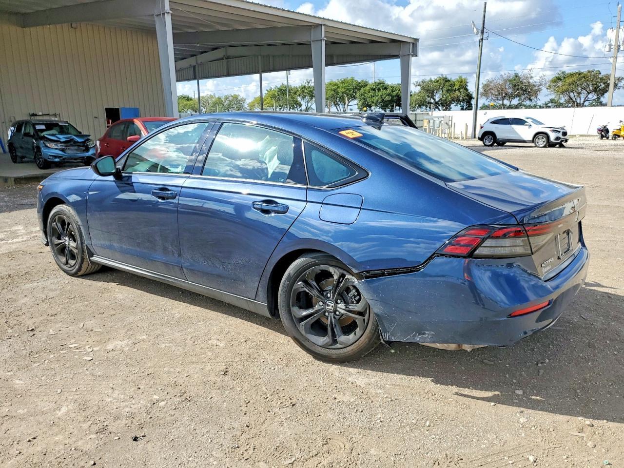2025 Honda Accord Se - Фото 2