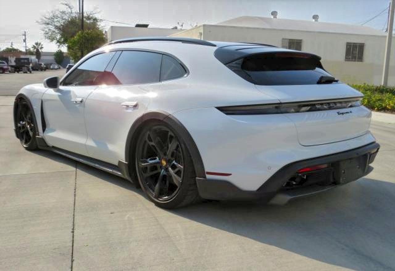 2022 Porsche Taycan Cross Turismo 4 - Фото 4