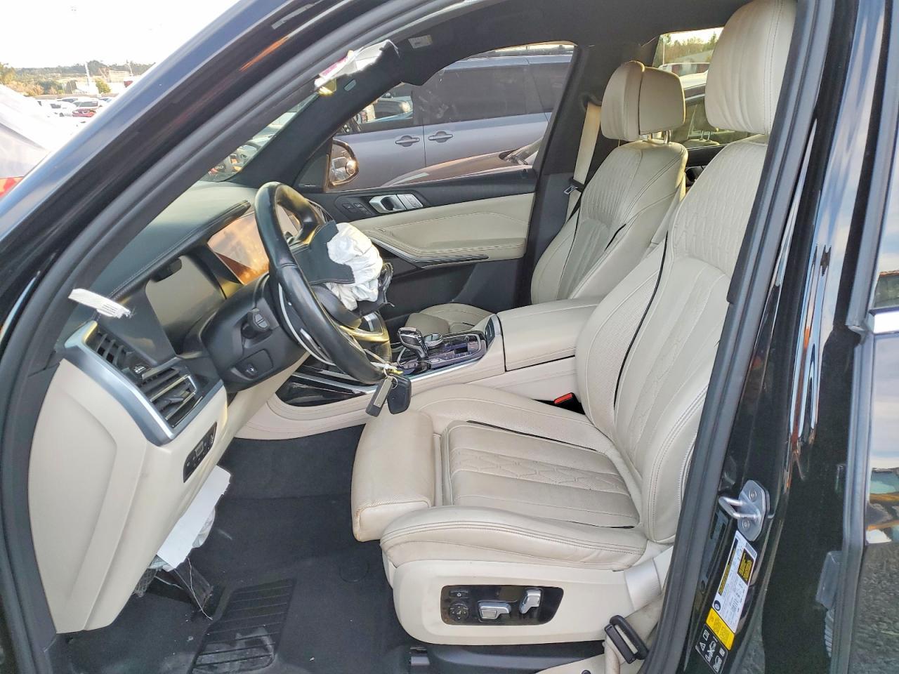 2020 BMW X7 xDrive40I - Фото 7