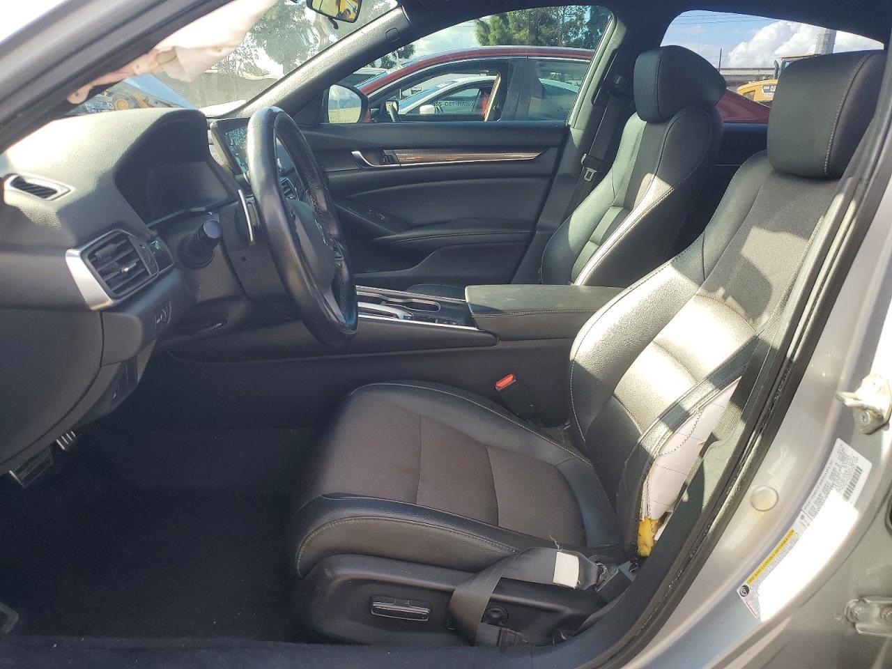 2019 Honda Accord Sport - Image 7