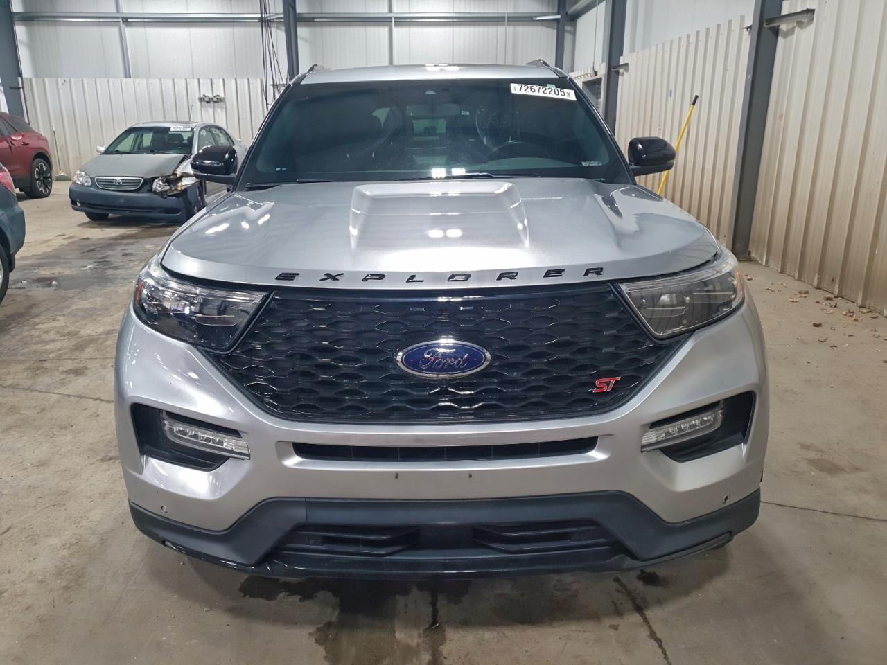 2020 Ford Explorer St - Фото 5