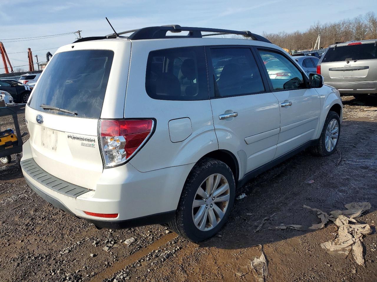 2012 Subaru Forester 2.5X Premium - Фото 3