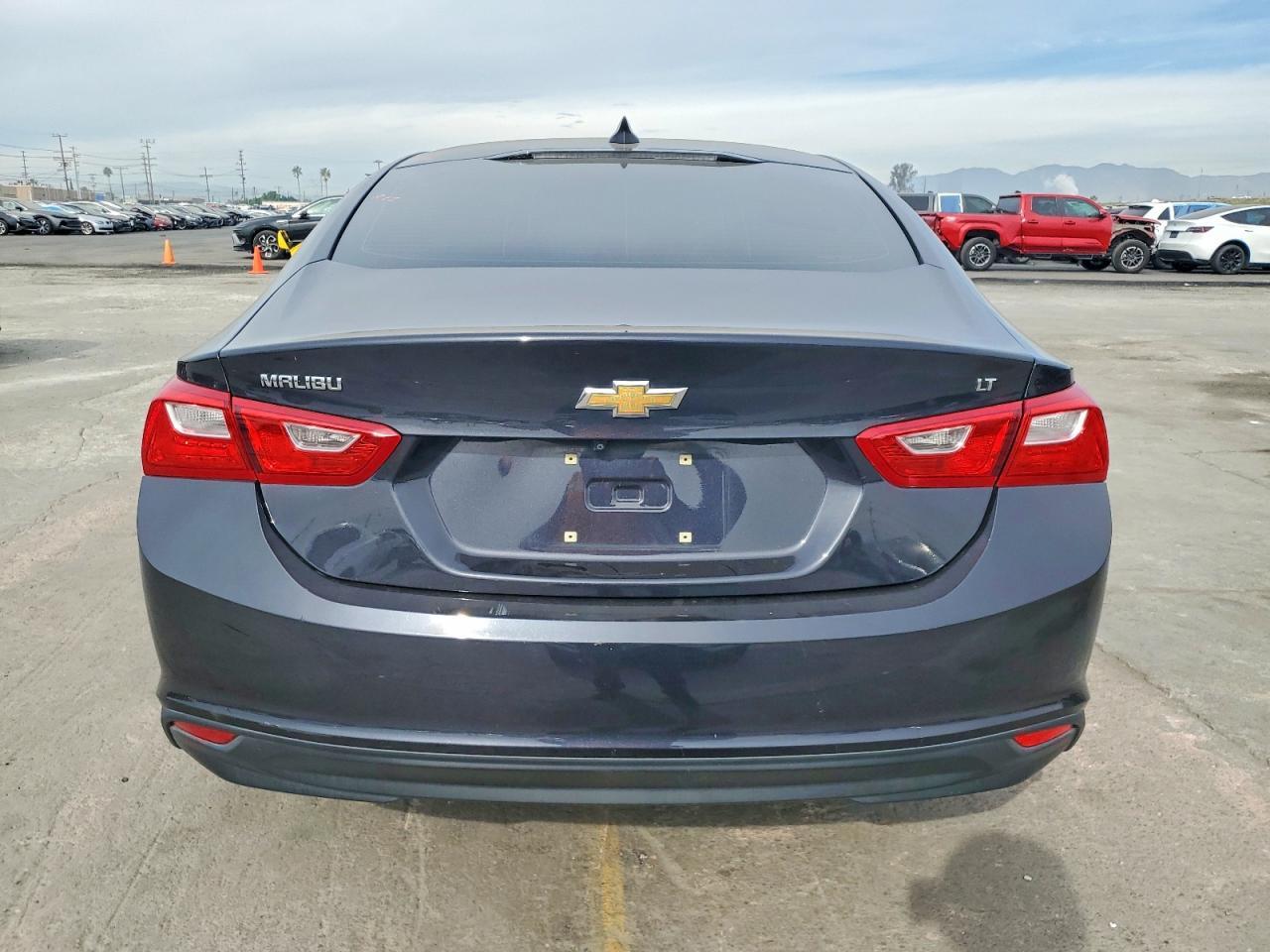2023 Chevrolet Malibu Lt - Фото 6