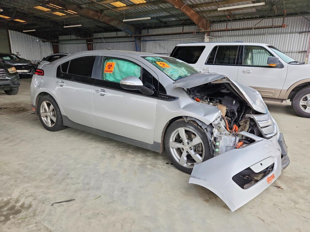 2013 Chevrolet Volt - Фото 4