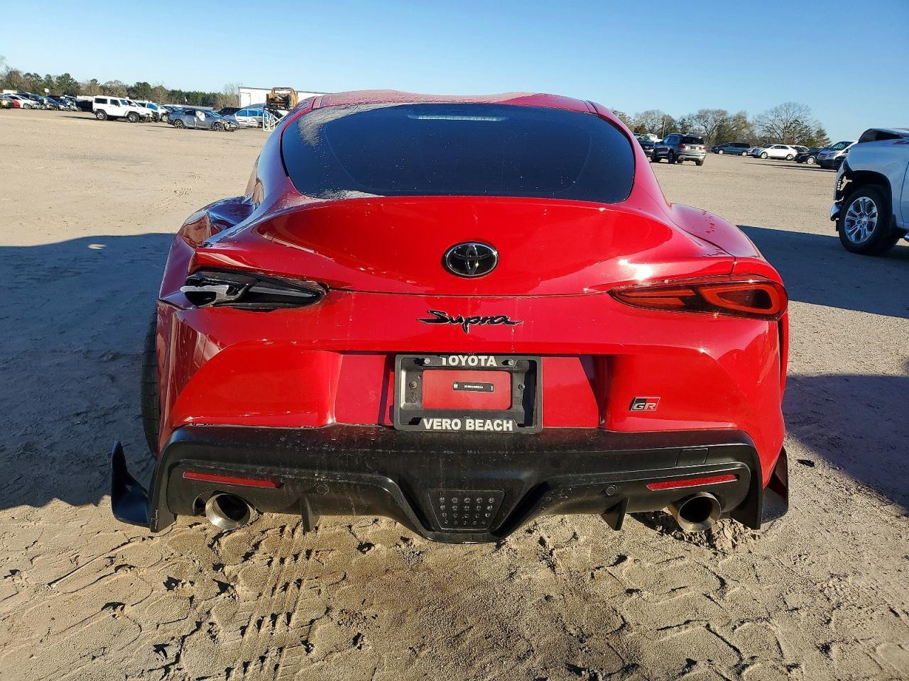 2025 Toyota Supra Base - Фото 6