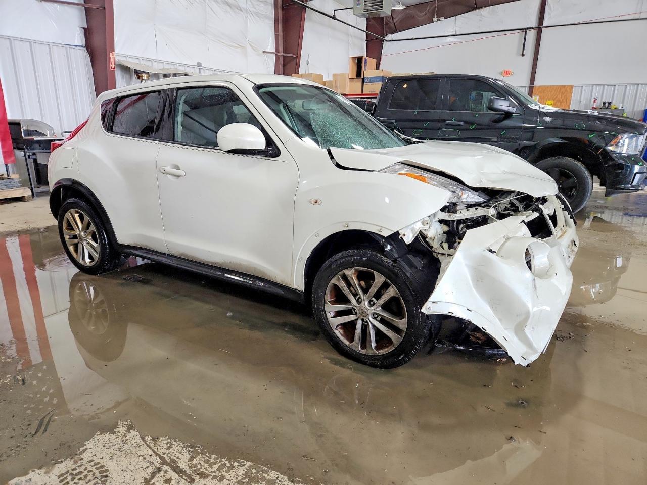 2013 Nissan Juke S - Image 4