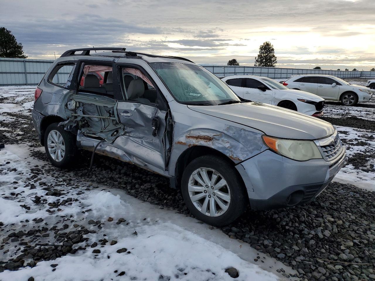2011 Subaru Forester 2.5X Premium - Фото 4