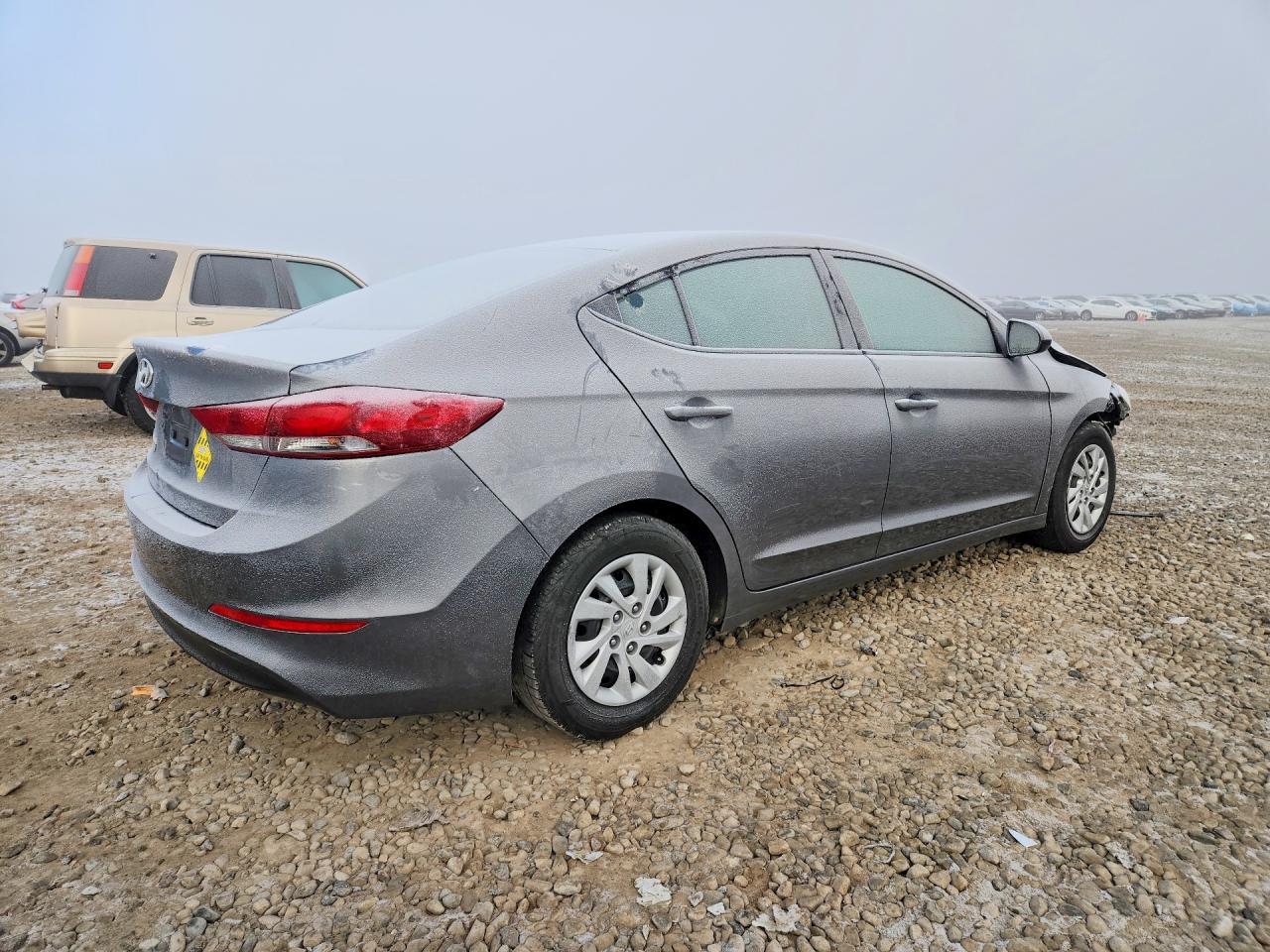 2018 Hyundai Elantra Se - Image 3
