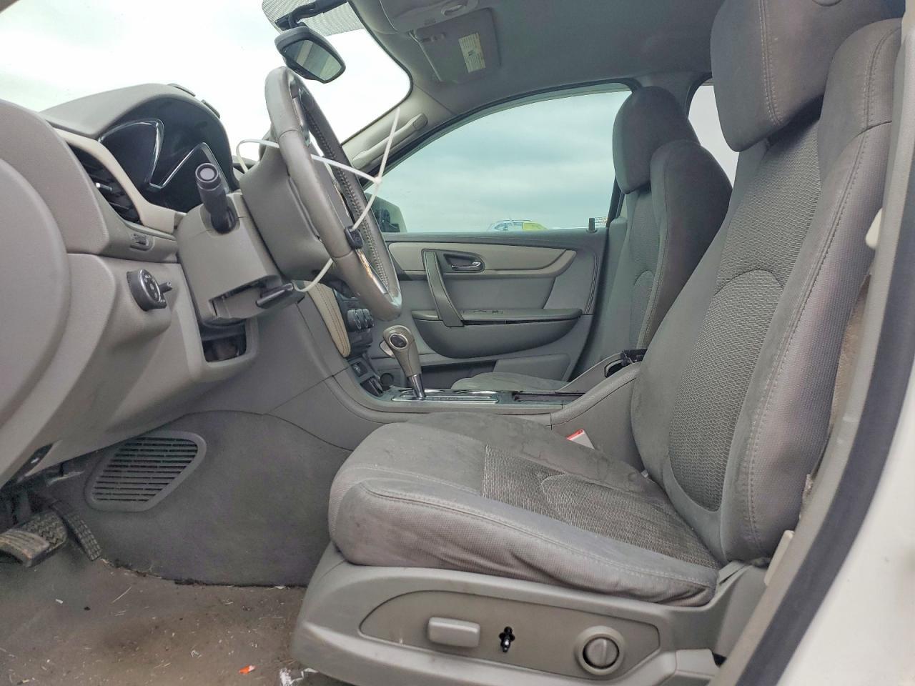 2014 Chevrolet Traverse Lt - Image 7