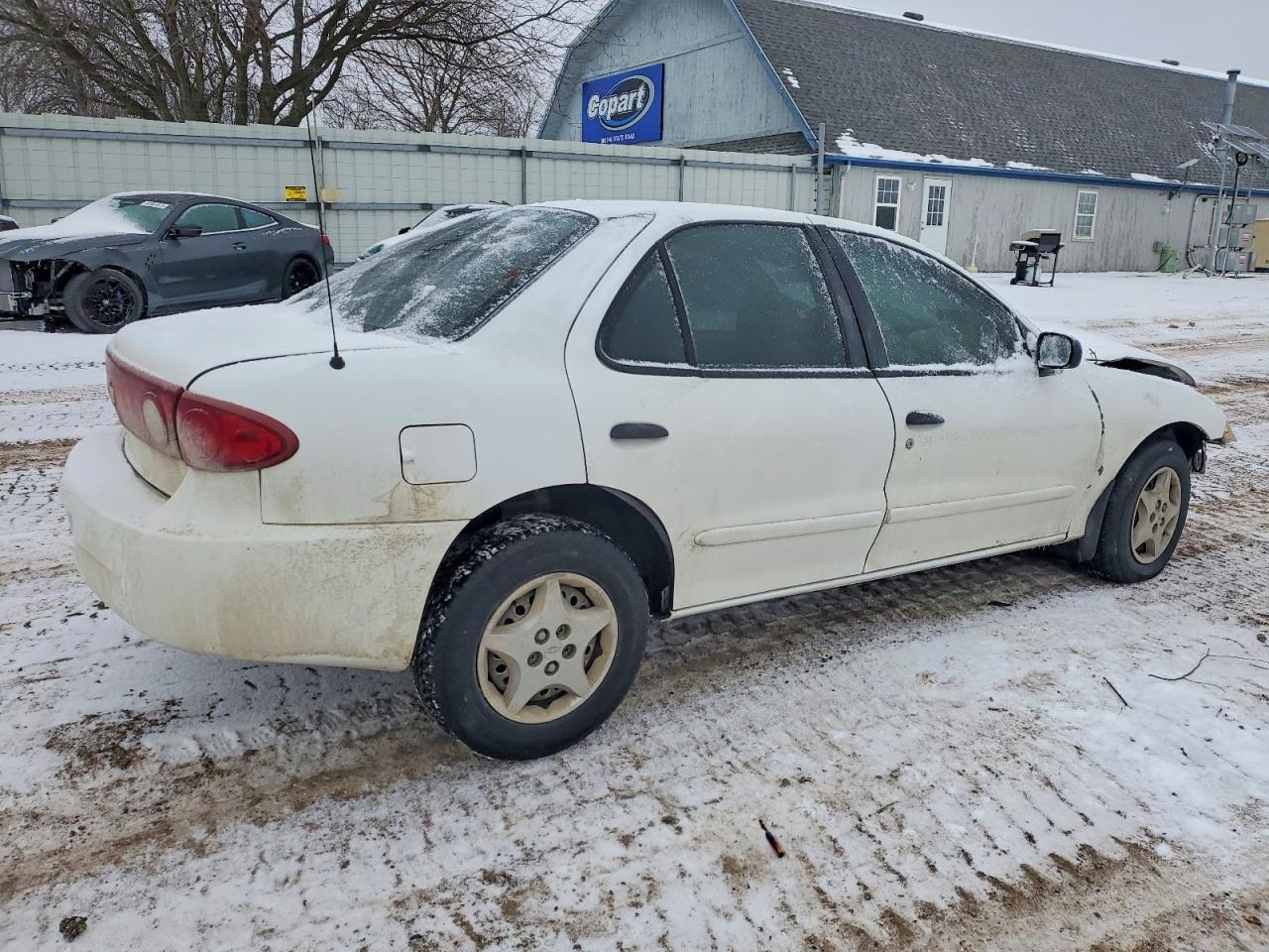 2004 Chevrolet Cavalier - Фото 3