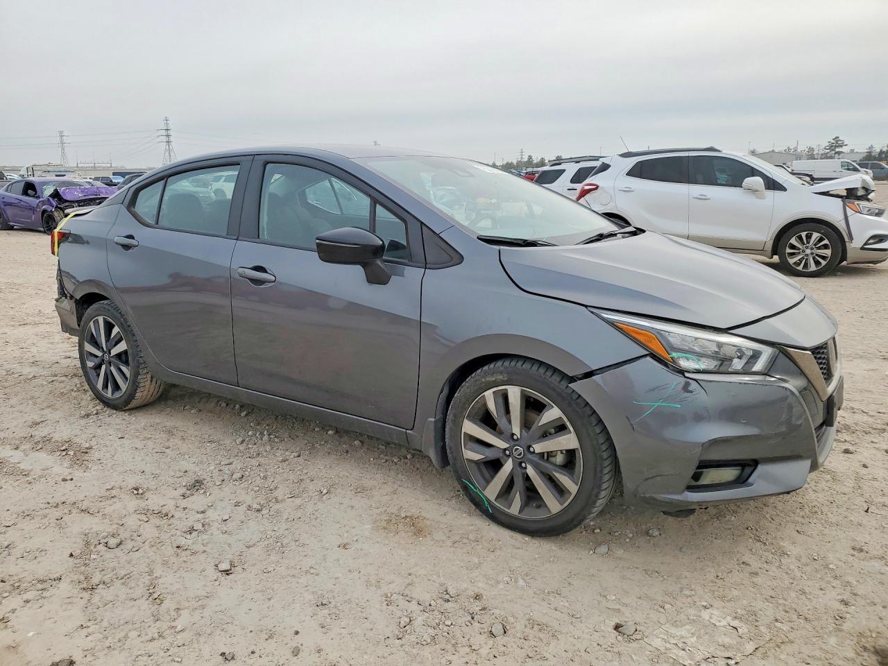 2021 Nissan Versa Sr - Фото 4