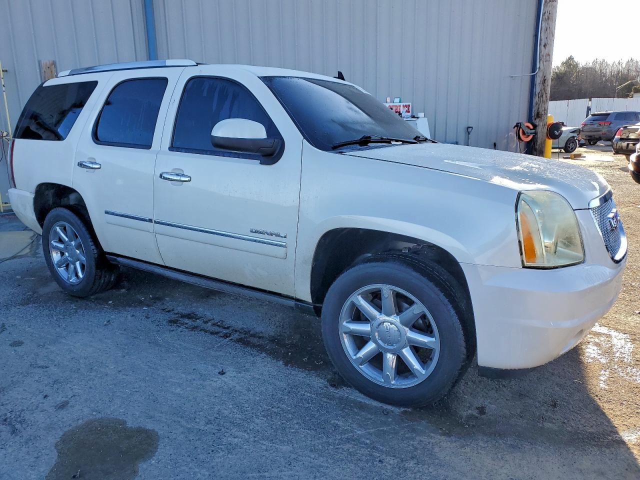 2012 GMC Yukon Denali - Фото 4