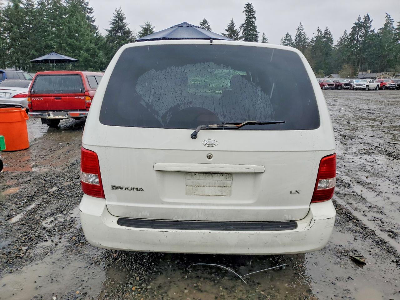2005 Kia Sedona - Фото 6