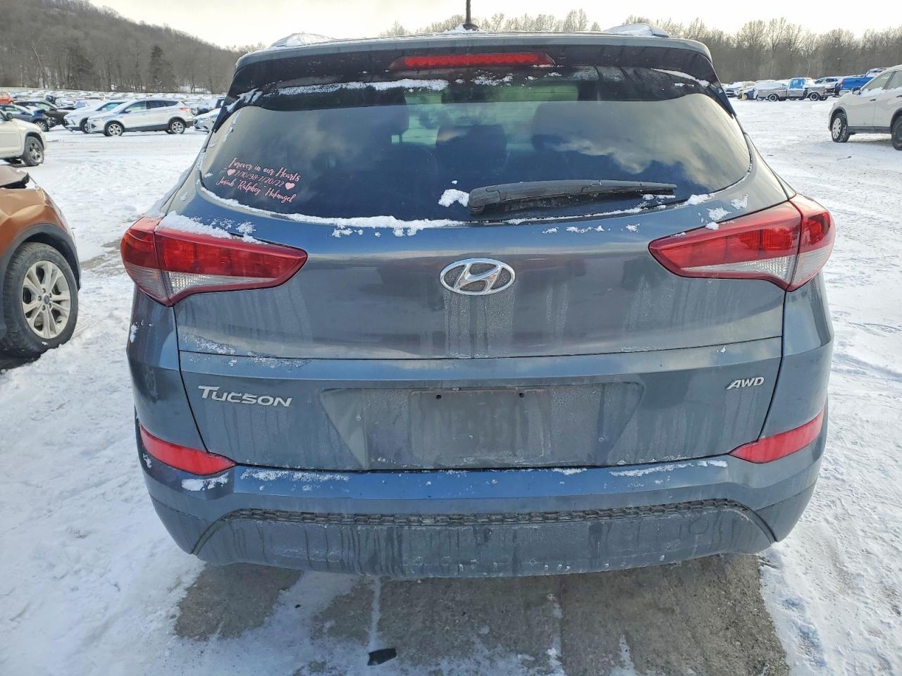 2017 Hyundai Tucson Limited - Image 6