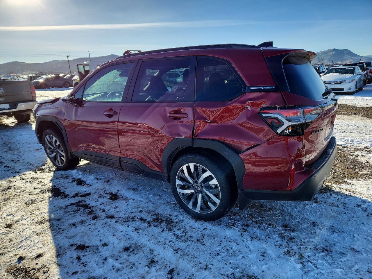 2026 Subaru Forester Touring - Фото 2