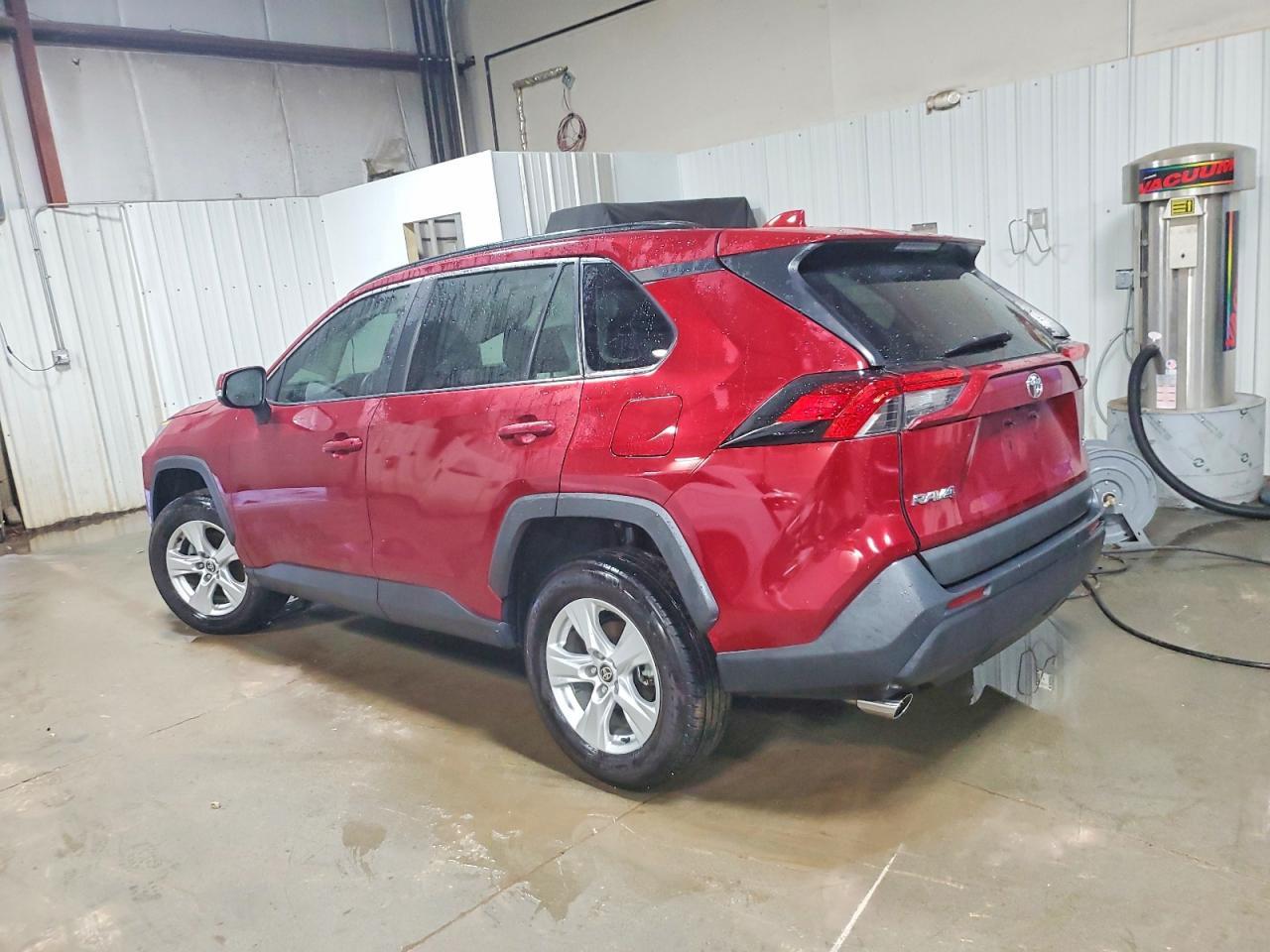 2021 Toyota Rav4 Xle - Фото 2