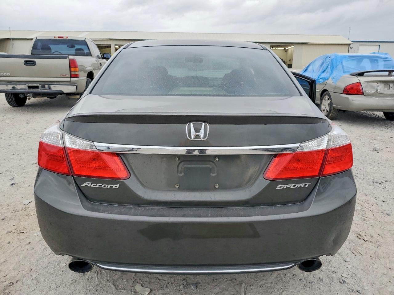 2013 Honda Accord Sport - Image 6