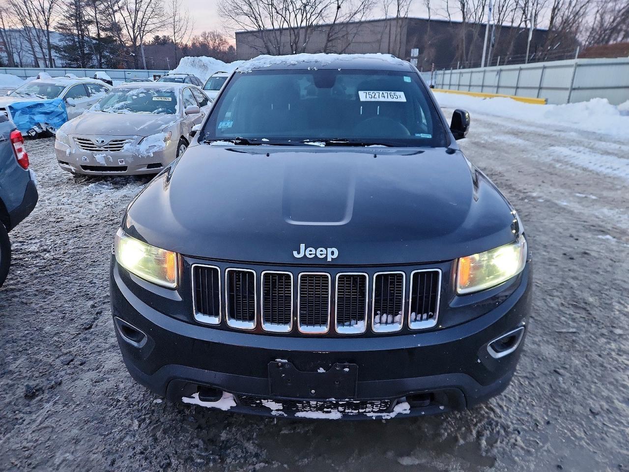 2014 Jeep Grand Cherokee Laredo - Image 5