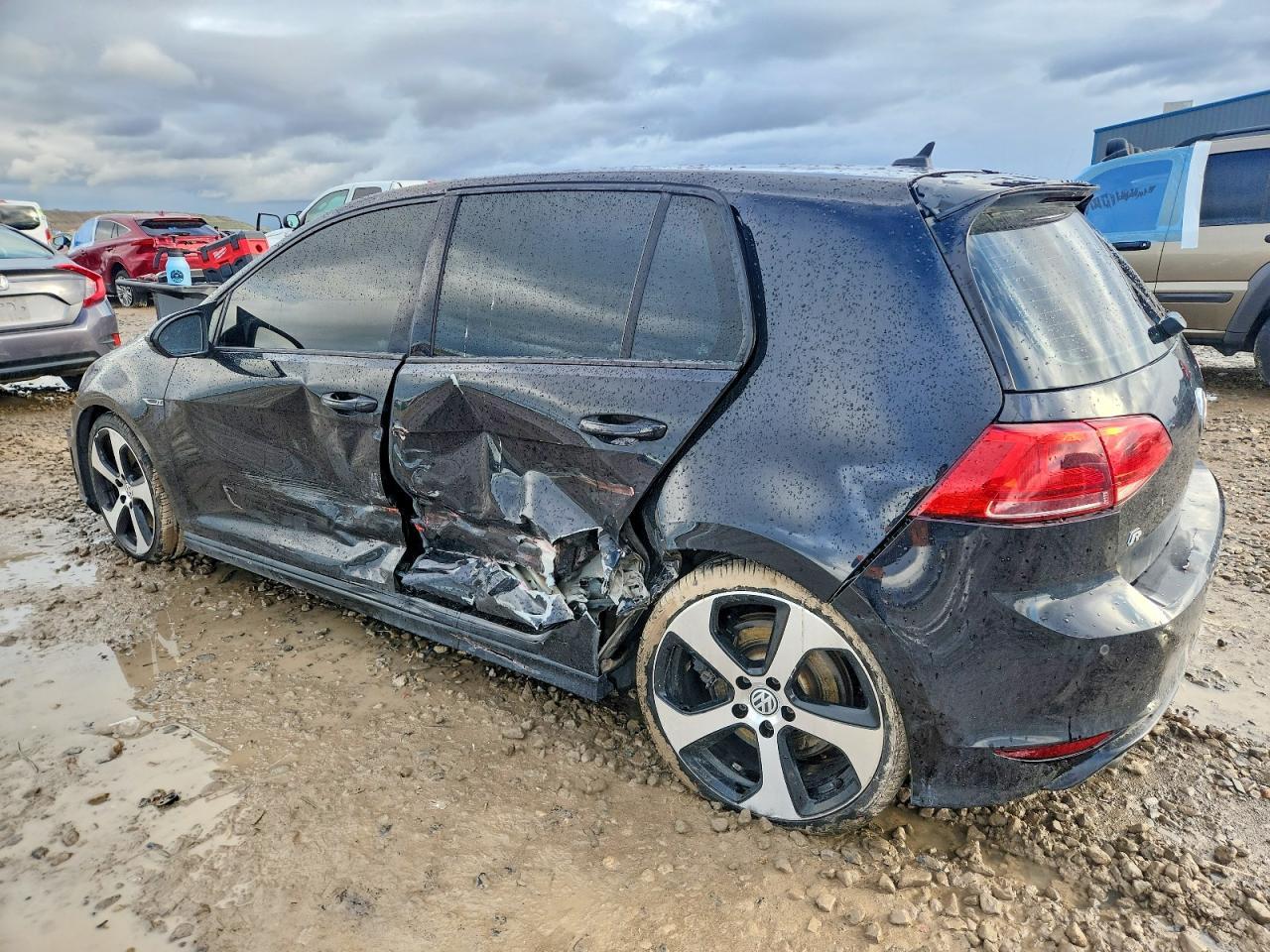 2016 Volkswagen Golf R - Фото 2