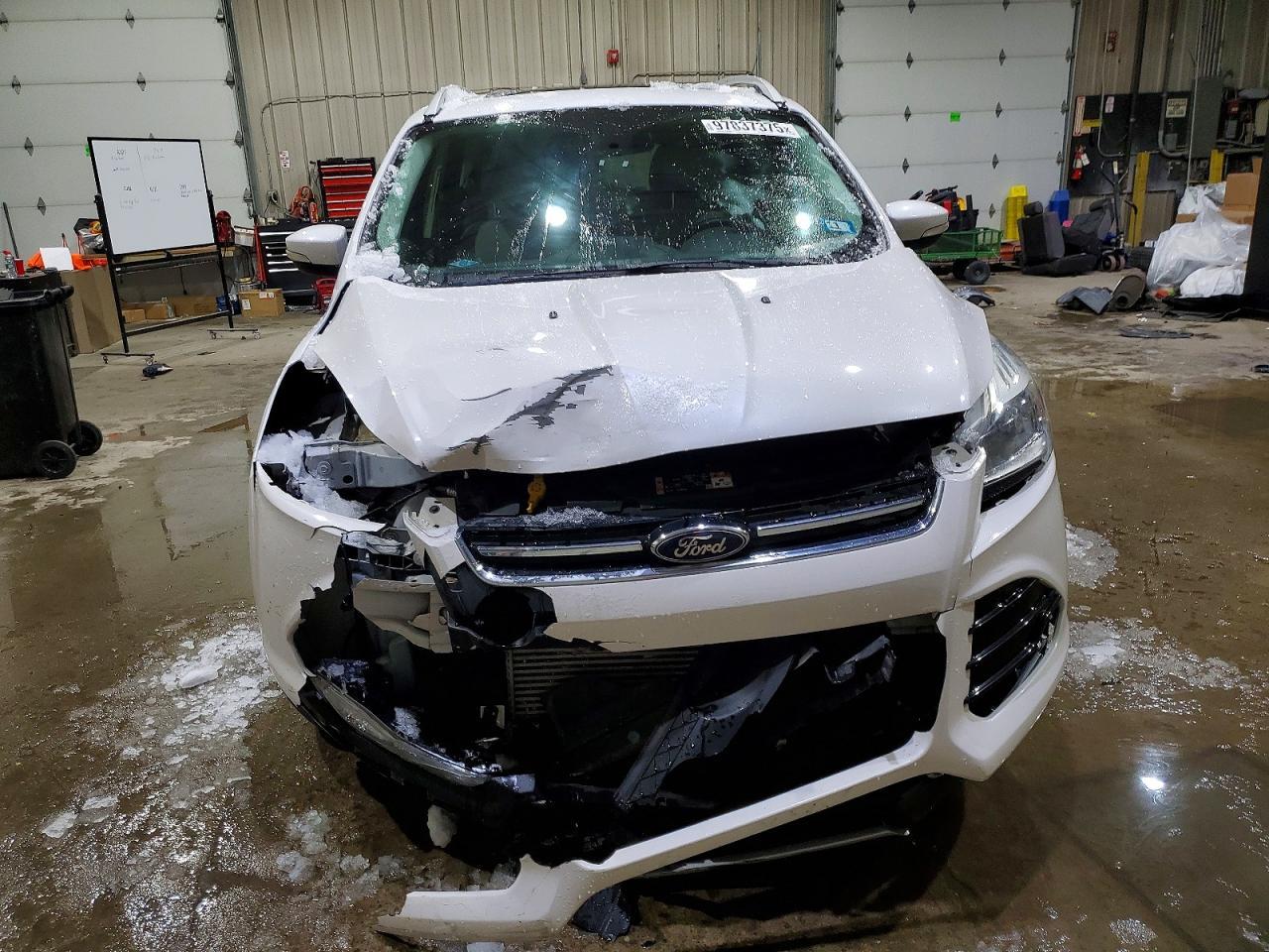 2016 Ford Escape Titanium - Фото 5