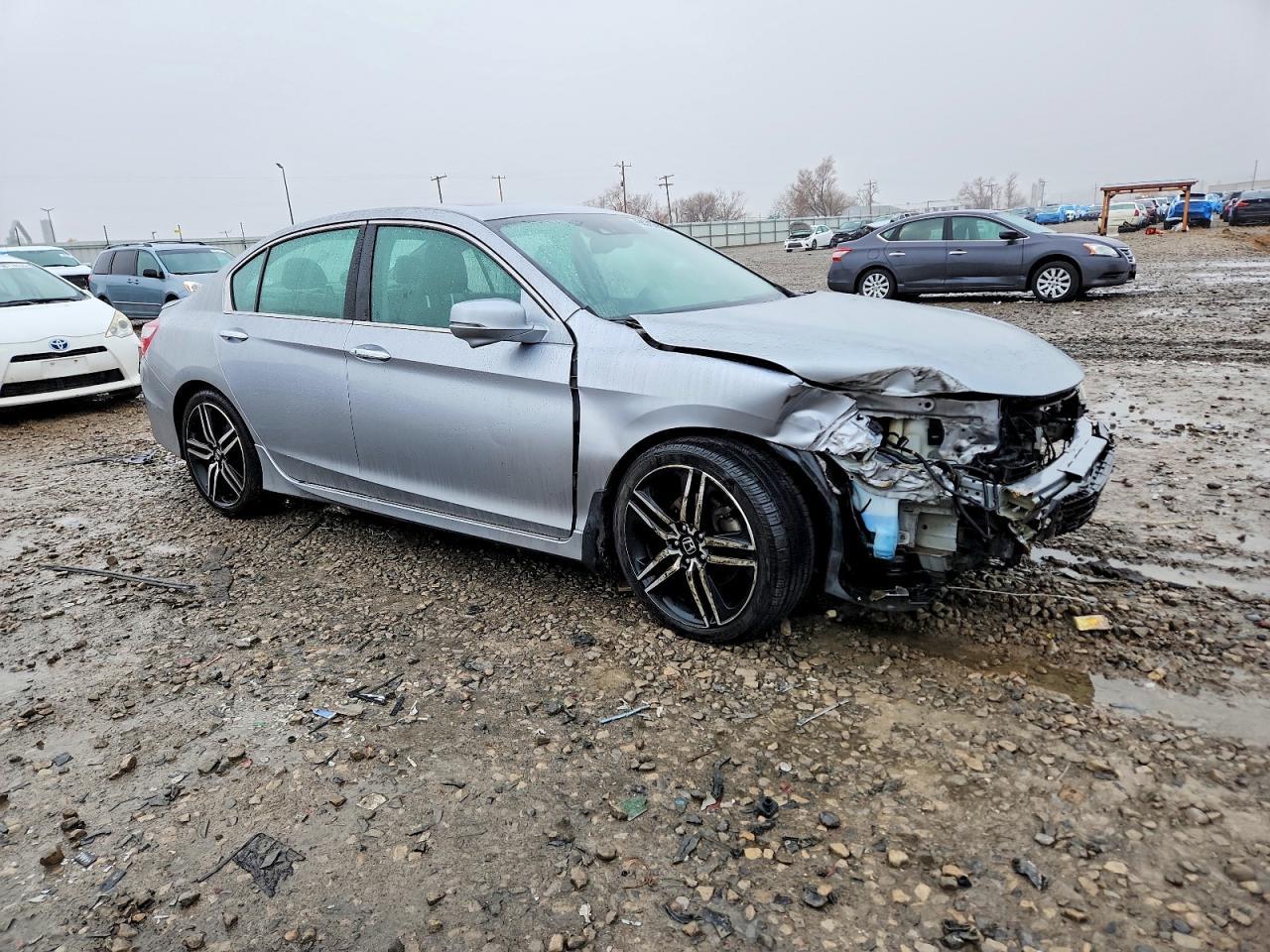 2016 Honda Accord Touring - Фото 4