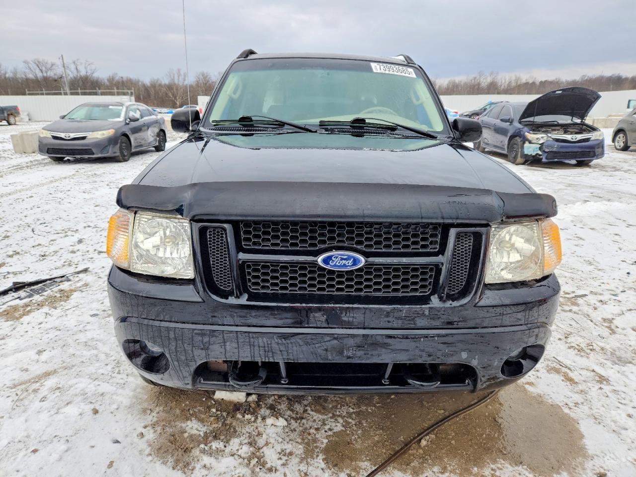 2004 Ford Explorer Sport Trac - Фото 5