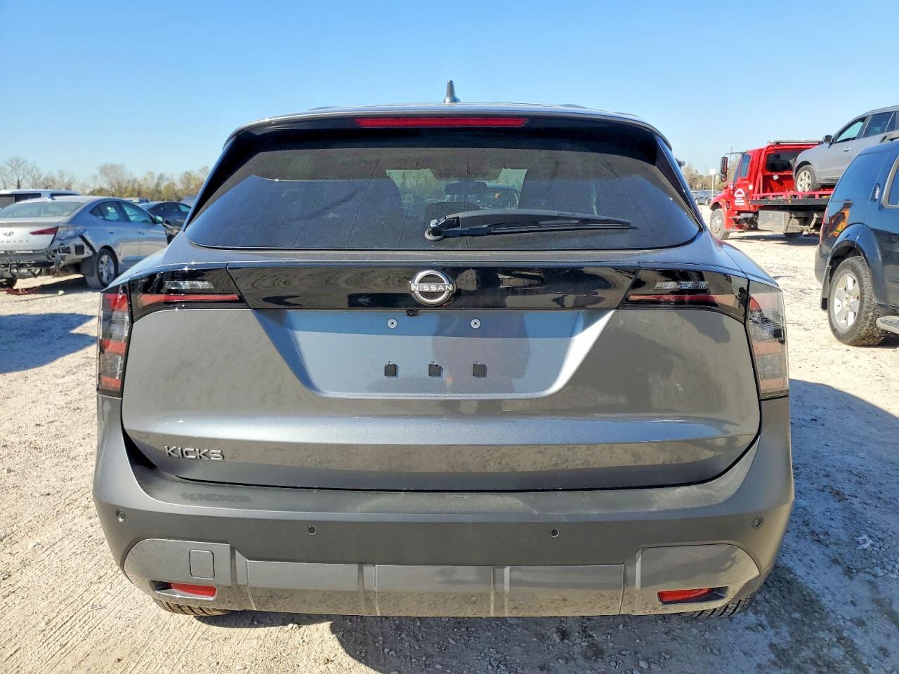 2025 Nissan Kicks Sv - Фото 6