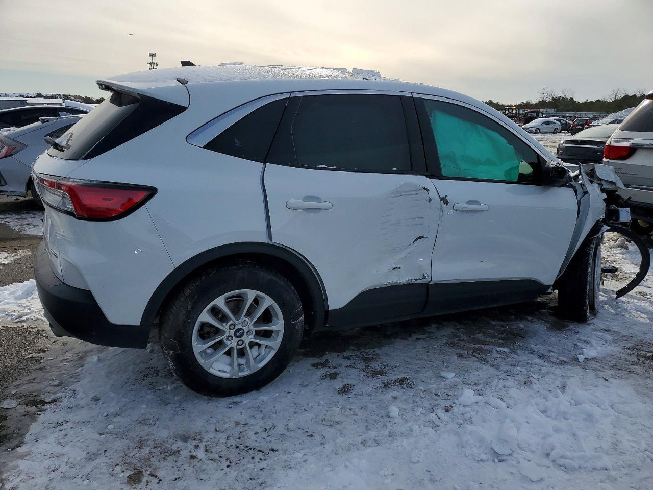 2022 Ford Escape Se - Image 3