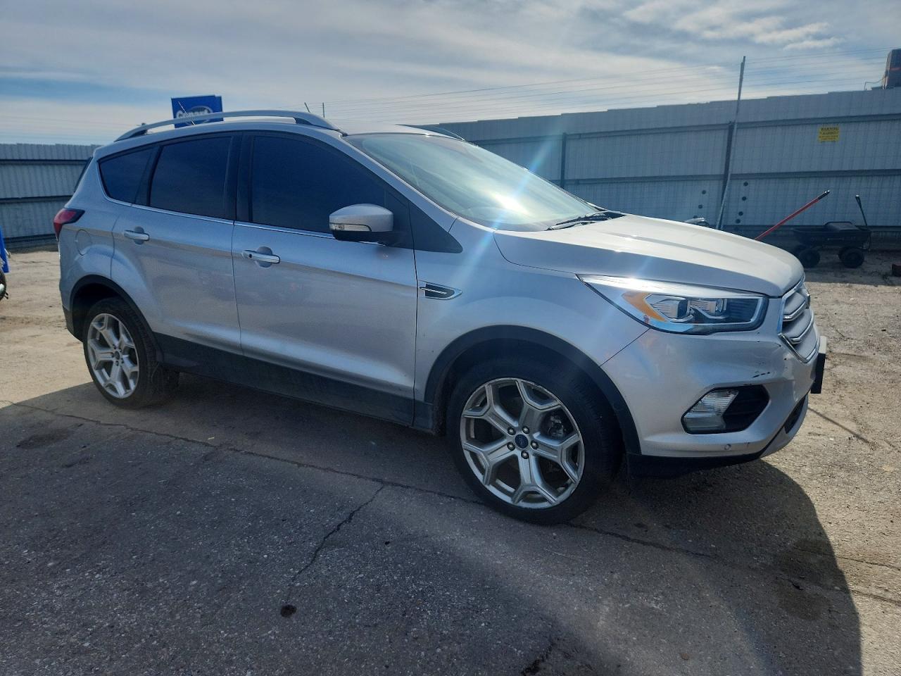 2019 Ford Escape Titanium - Image 4