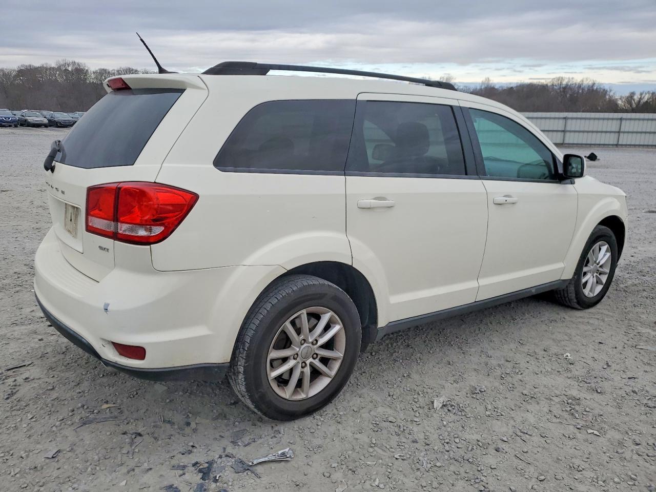2013 Dodge Journey Sxt - Image 3