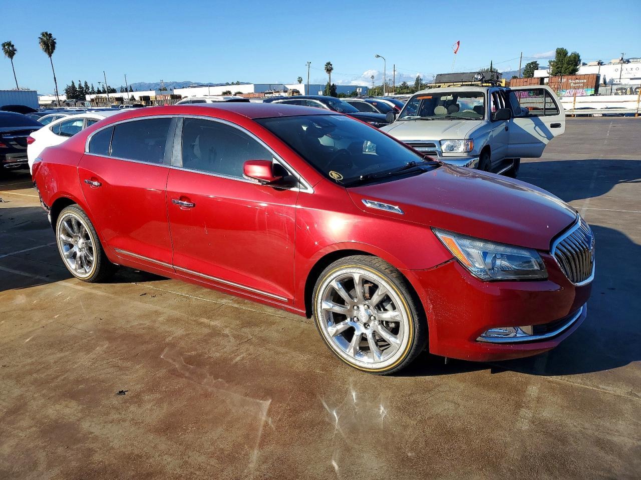 2014 Buick Lacrosse Premium - Image 4