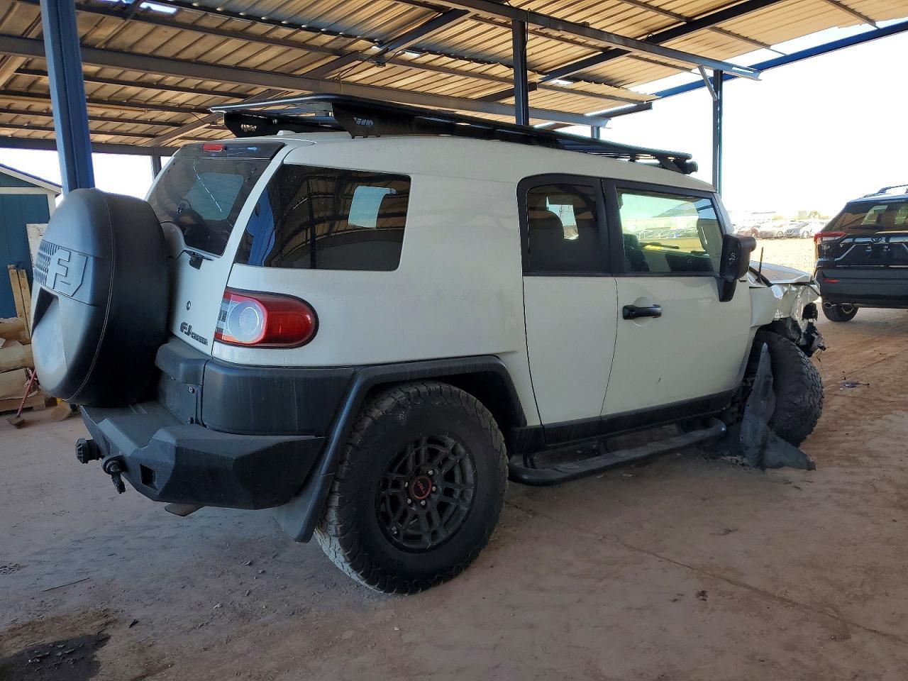 2014 Toyota Fj Cruiser Base - Фото 3