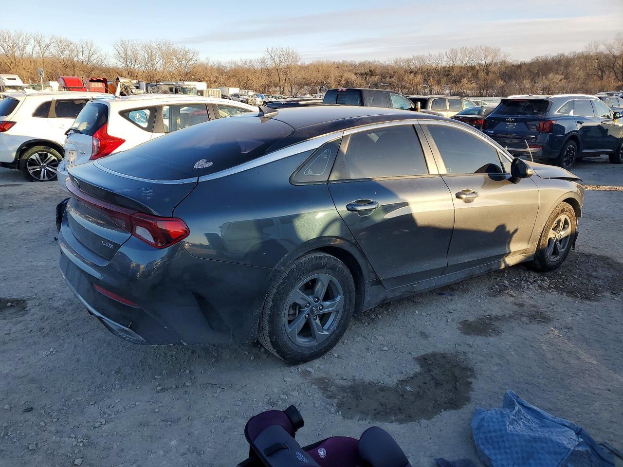 2021 Kia K5 Lxs - Image 3