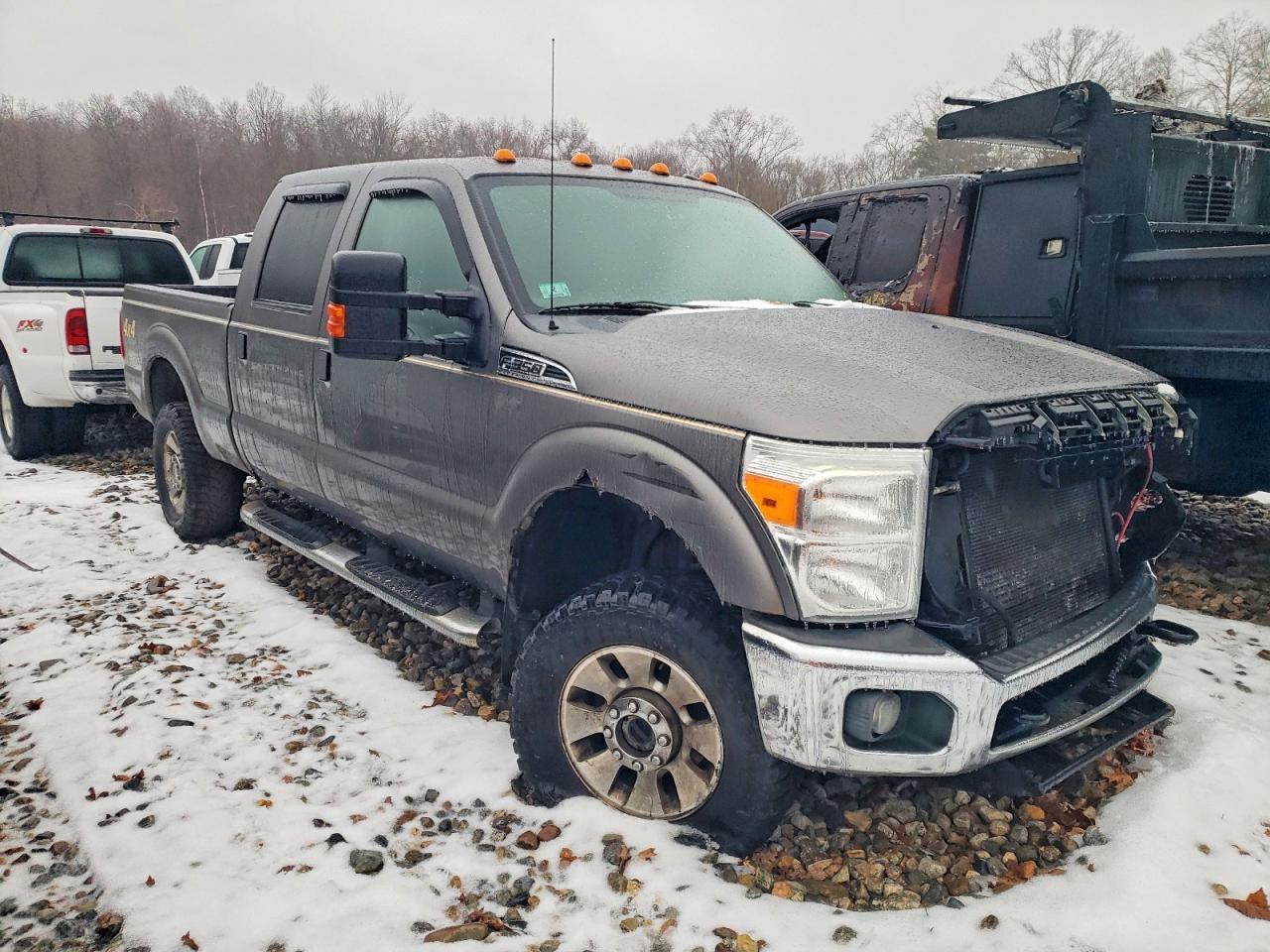 2011 Ford F350 Super Duty - Image 4