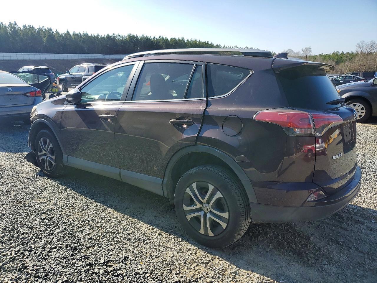 2018 Toyota Rav4 Le - Фото 2