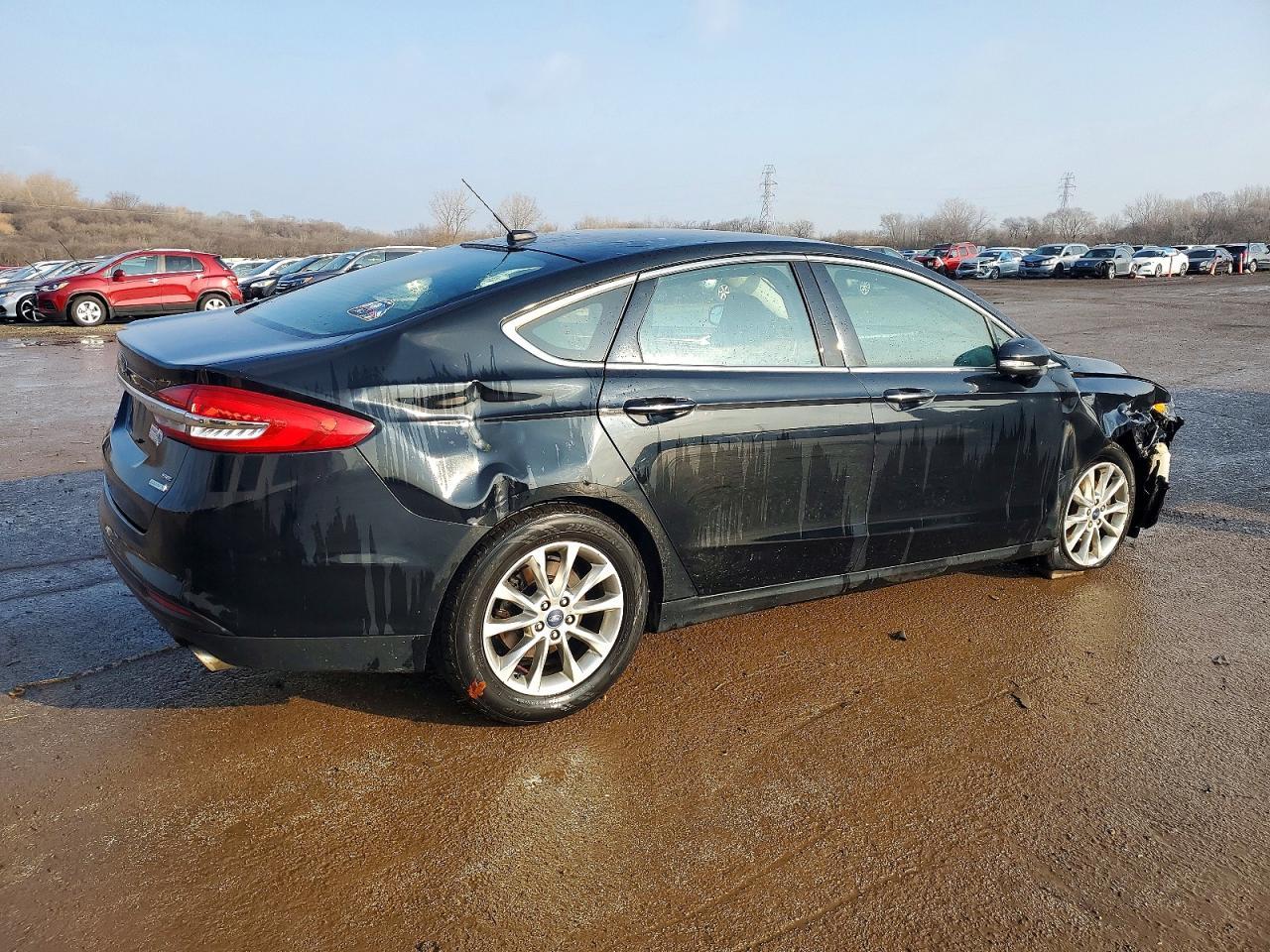 2017 Ford Fusion Se - Фото 3