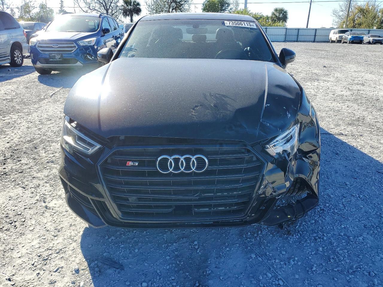 2018 Audi S3 Premium Plus - Фото 5