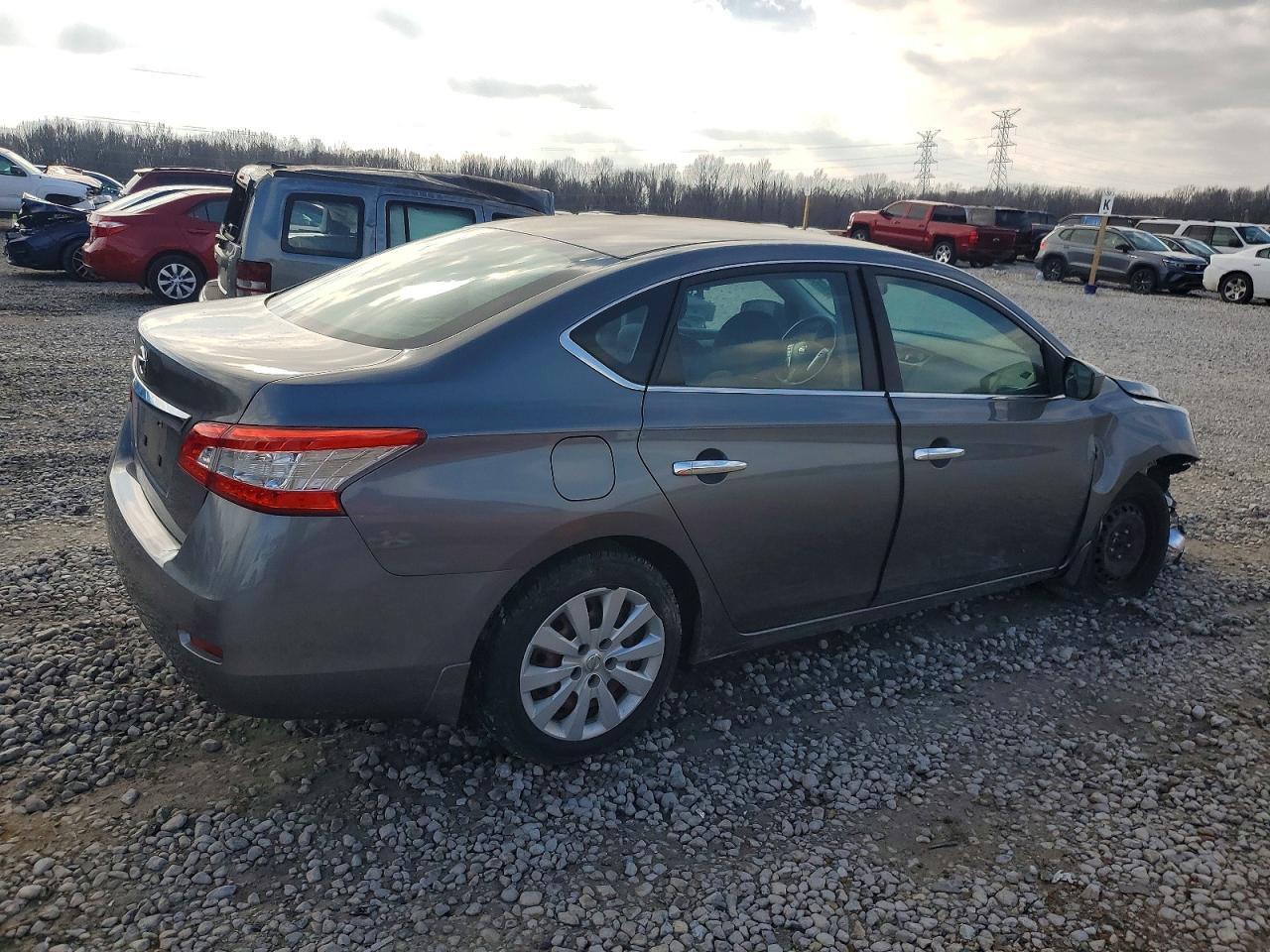 2015 Nissan Sentra S - Image 3