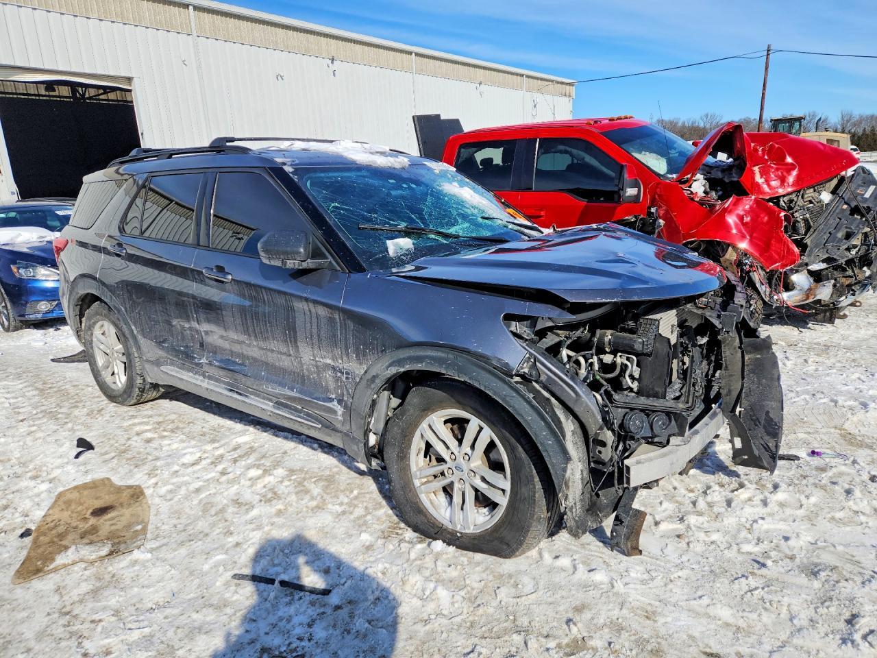 2021 Ford Explorer Xlt - Фото 4
