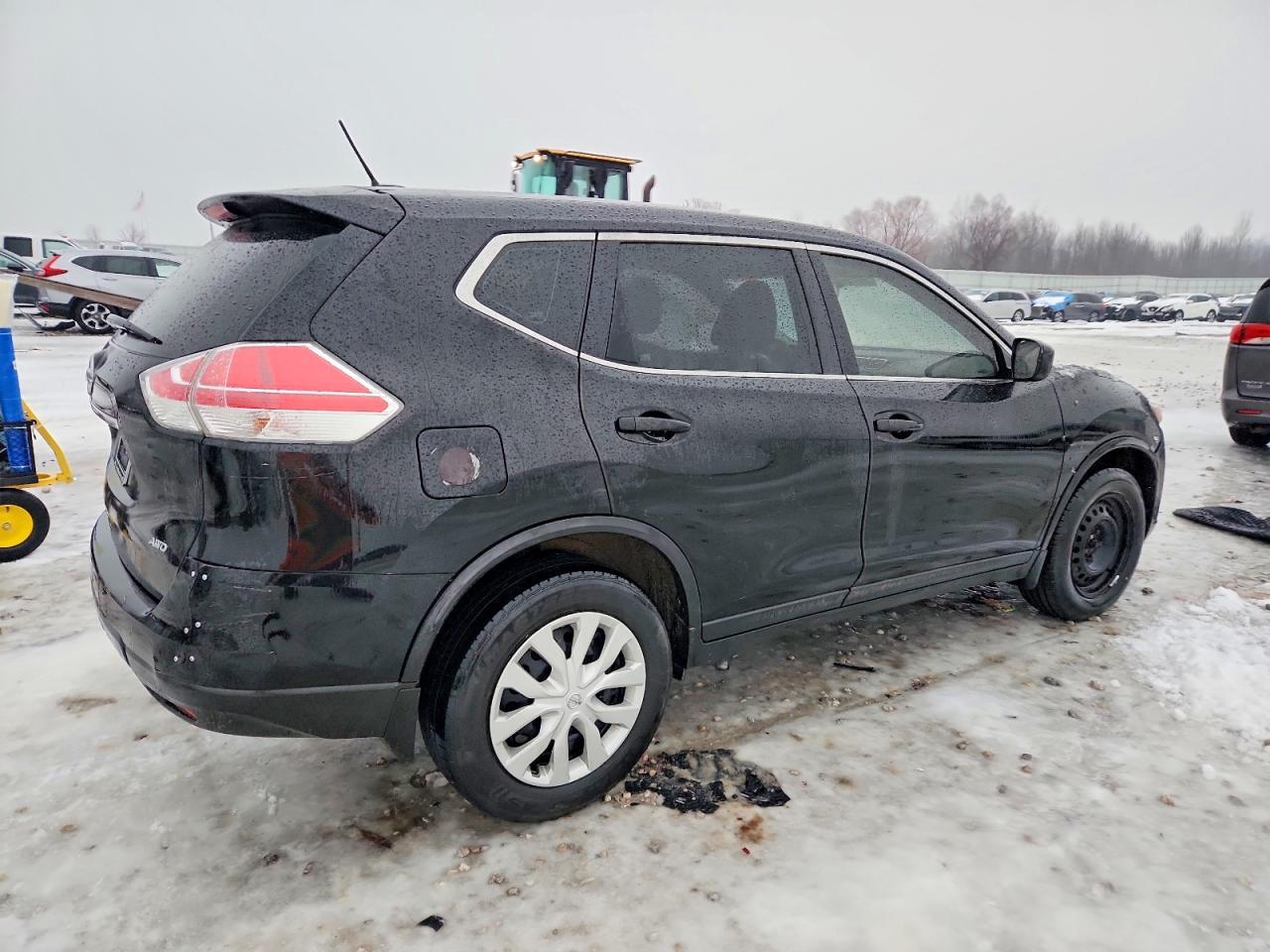 2016 Nissan Rogue S - Image 3