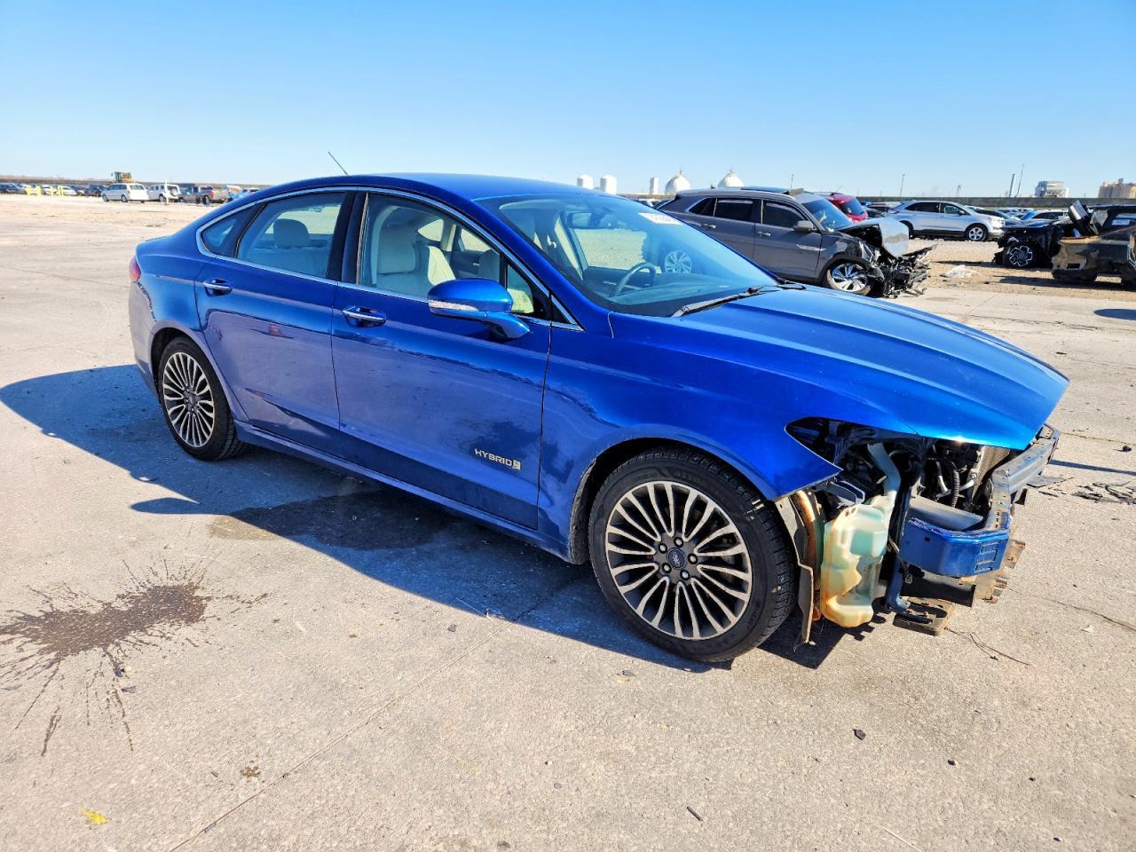2018 Ford Fusion Titanium/Platinum Hev - Image 4